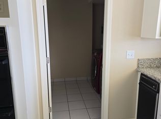 16304 Sago Rd, Apple Valley, CA 92307