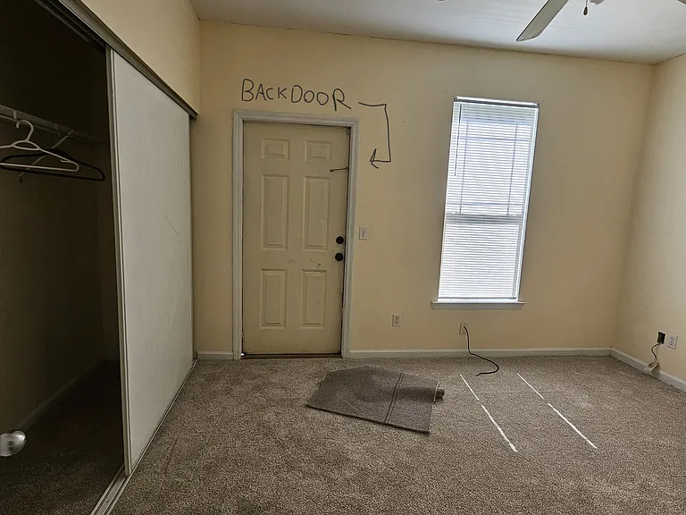 1417 Pullen Rd #203 — Photo 5