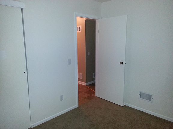 2nd image of 91 Elsmere Ave