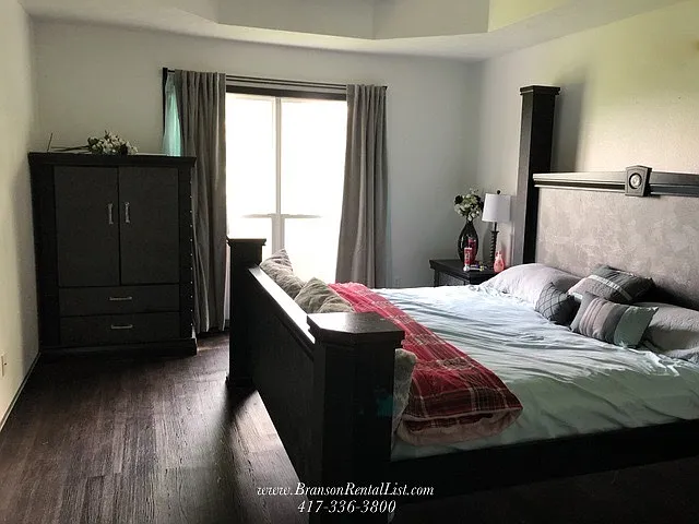 360 Tall Oaks Dr — Photo 14