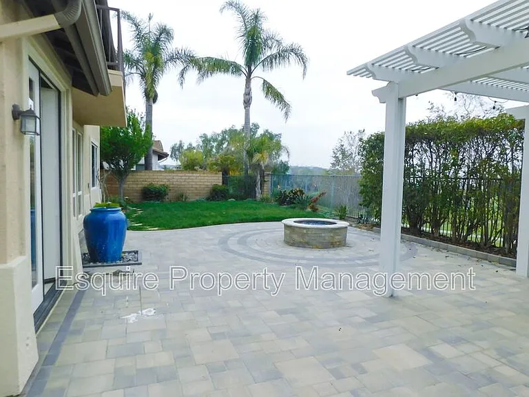 2895 Diamond Dr — Photo 30