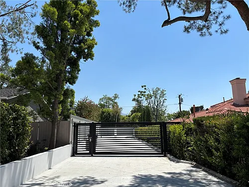 4832 La Canada Blvd Photo 1