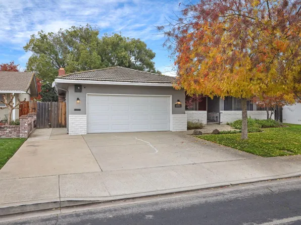 1021 S Mills Ave, Lodi, CA 95242