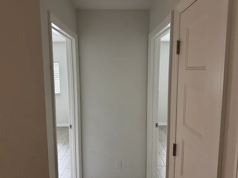 3122 Sikeston Ave — Photo 2