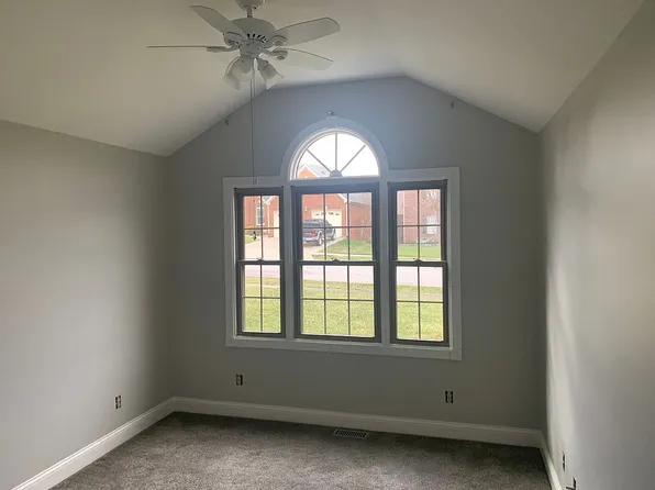 1012 Park Place Dr, Richmond, KY 40475