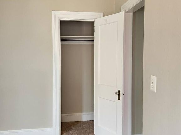 4th image of 405 E Raymond Ave APT 2