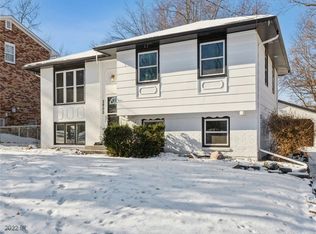 2900 54th St, Des Moines, IA 50310