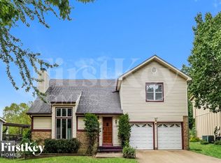 11584 Earnshaw St, Overland Park, KS 66210