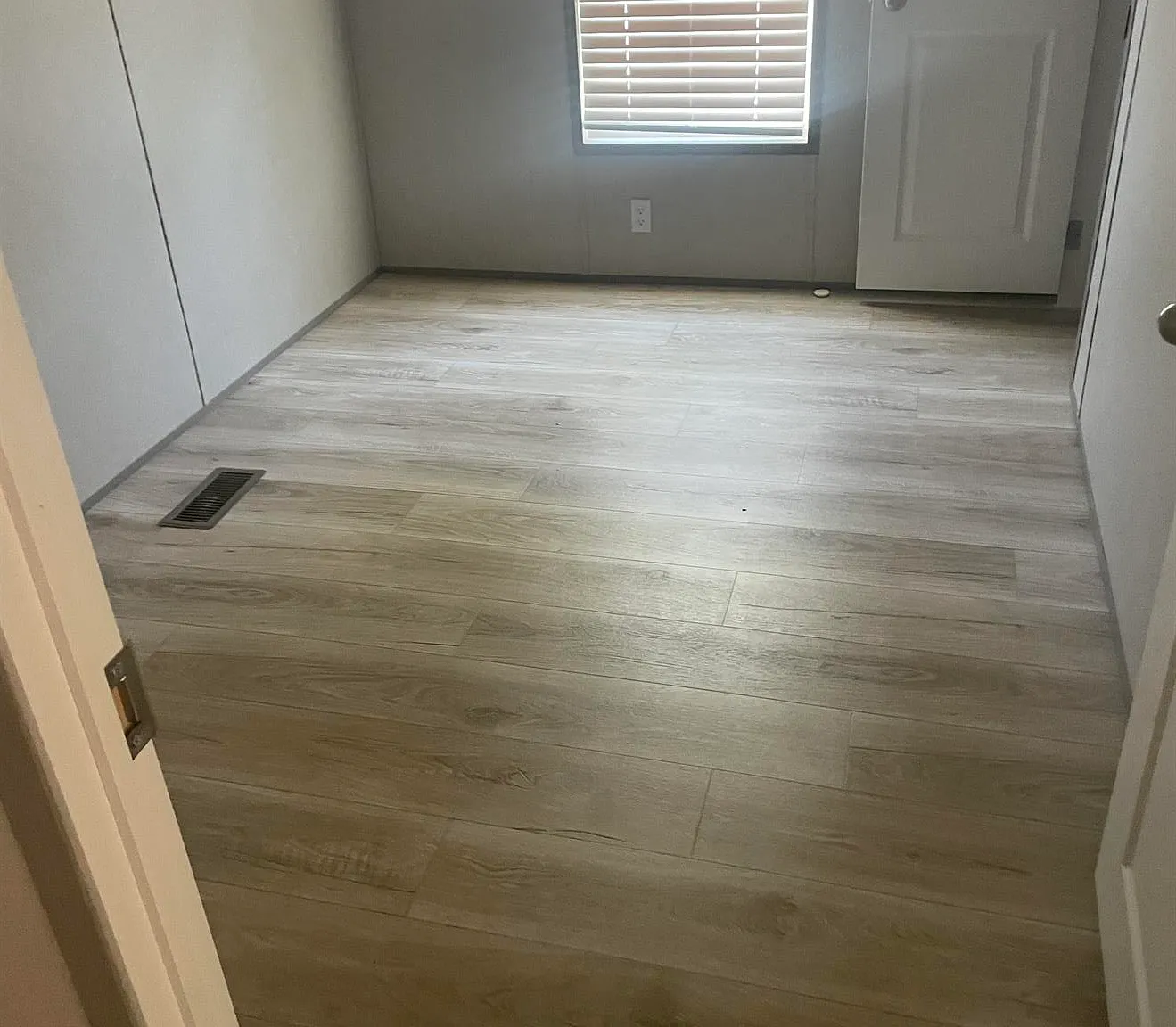 3 bed, $1,399 — Photo 4