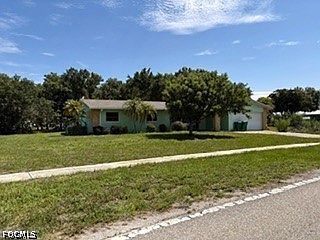 1st image of 8206 Riverside Dr