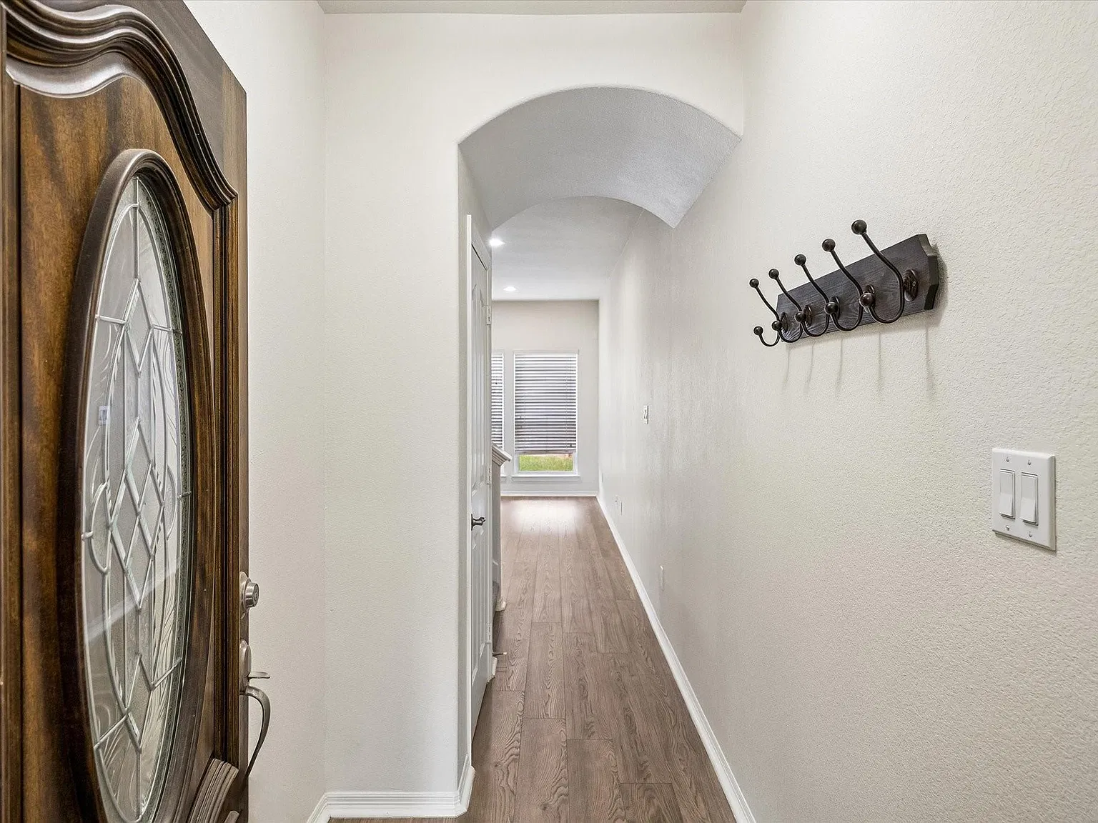 3 bed, 2.5 bath, 1510 sqft, $1,850 — Photo 4