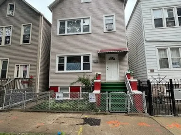 4810 S Hermitage Ave, Chicago, IL 60609