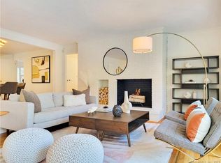 1634 Ponus Rdg, New Canaan, CT 06840