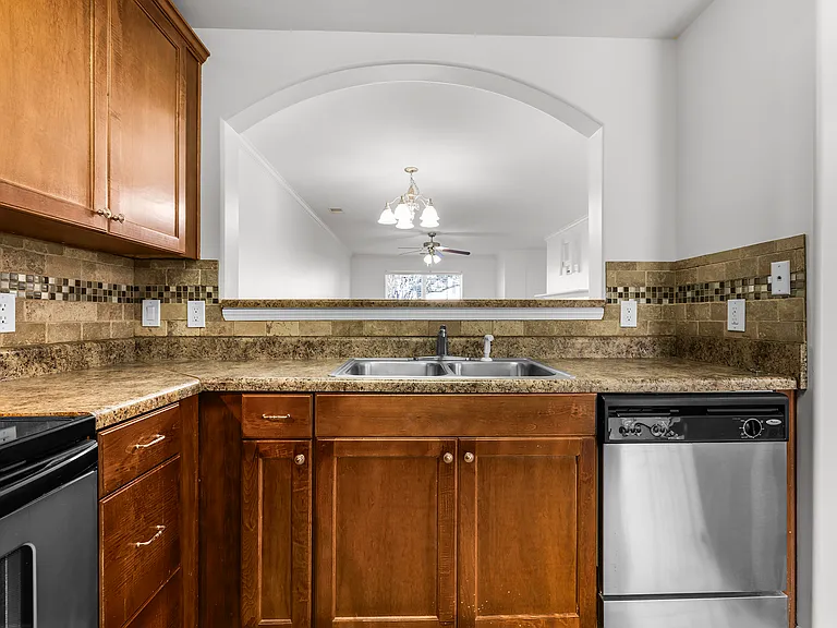 70 Winter Lake Cir — Photo 10