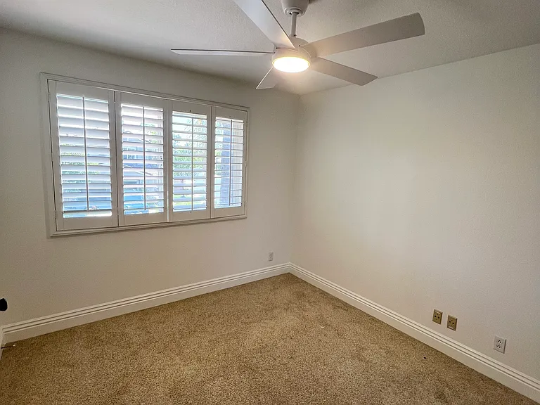 17 Belcrest — Photo 19
