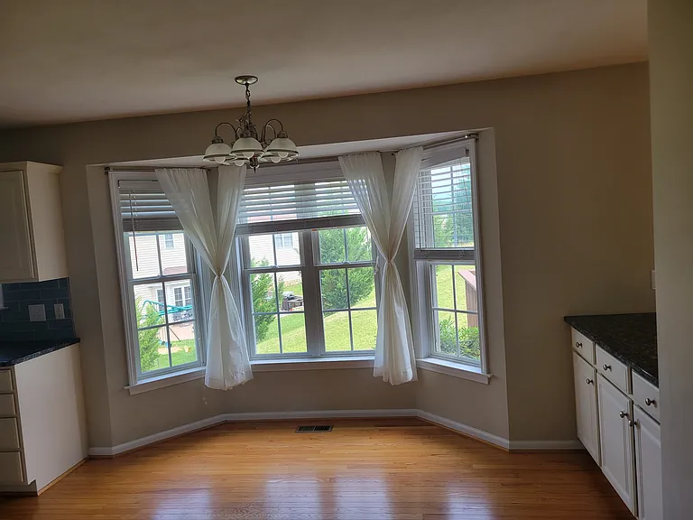 110 Amethyst Dr — Photo 20