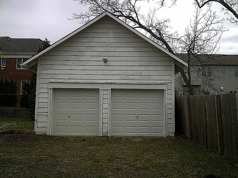 409 W Lincoln Ave — Photo 14