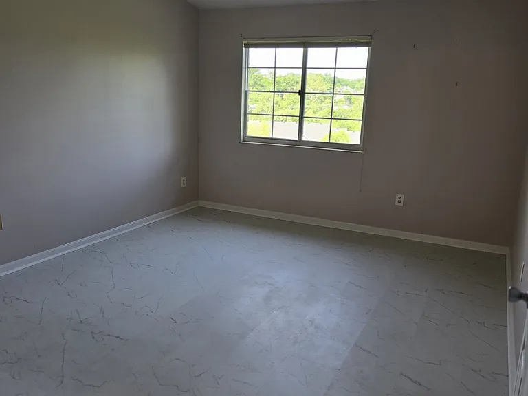 7756 Scioto Ct — Photo 6
