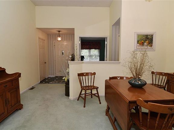 4th image of 5486 Winterhazel Dr