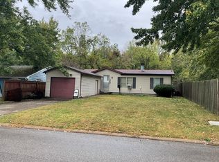 1220 E Warren St, Bucyrus, OH 44820