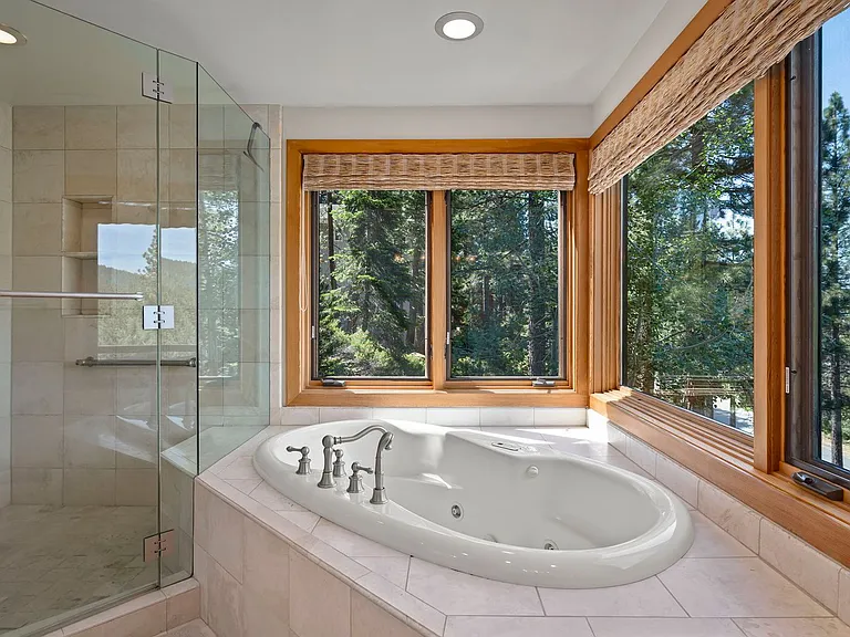 577 Eagle Dr — Photo 15