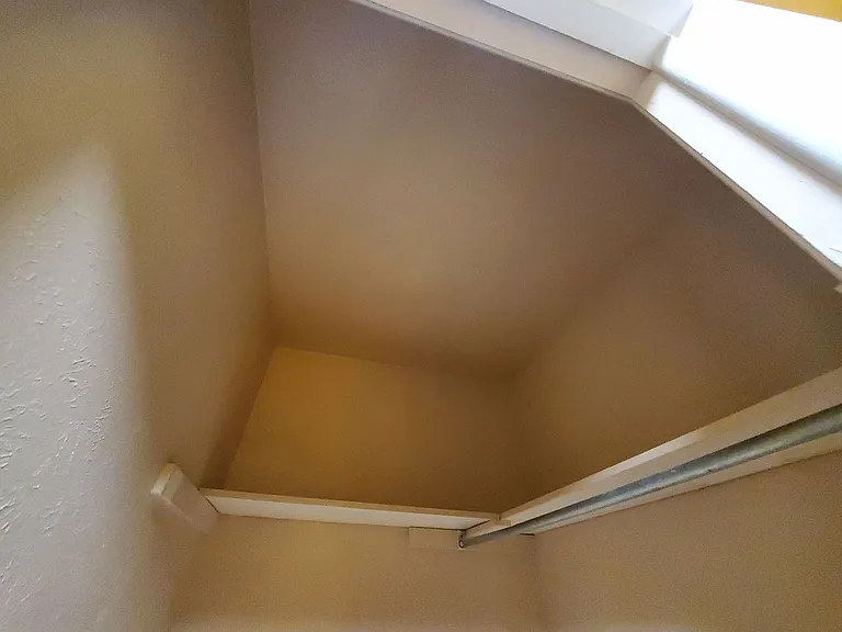 23755 Banbury Cir #1 — Photo 60