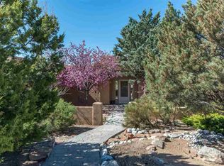 3 Avalon Pl, Santa Fe, NM 87508