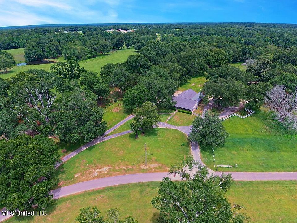 1179 Hubert Dedeaux Rd, Kiln, MS 39556 Zillow