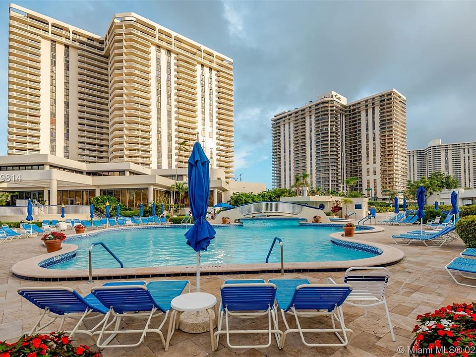 1st image of 19707 Turnberry Way APT 21F