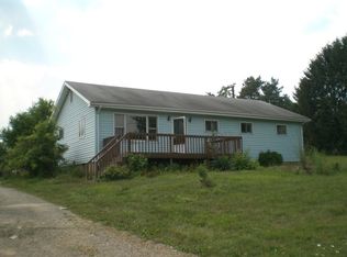 811 Old Ash Rd, Grove City, PA 16127