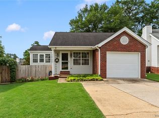 1035 Mockingbird Ln, Northport, AL 35476