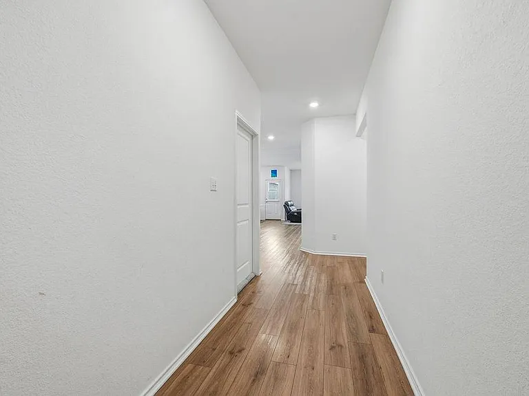 1733 Catahoula Dr — Photo 26