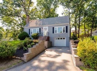 9 Gunderson Rd, Wilmington, MA 01887