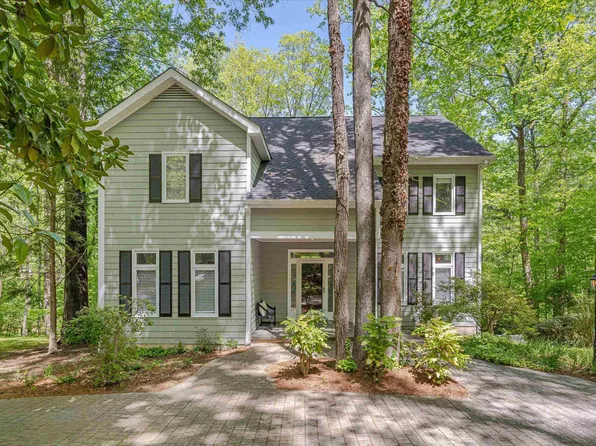 325 Bayberry Dr, Chapel Hill, NC 27517