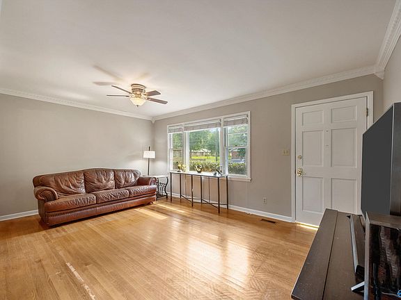 2nd image of 2311 Giles Dr NE
