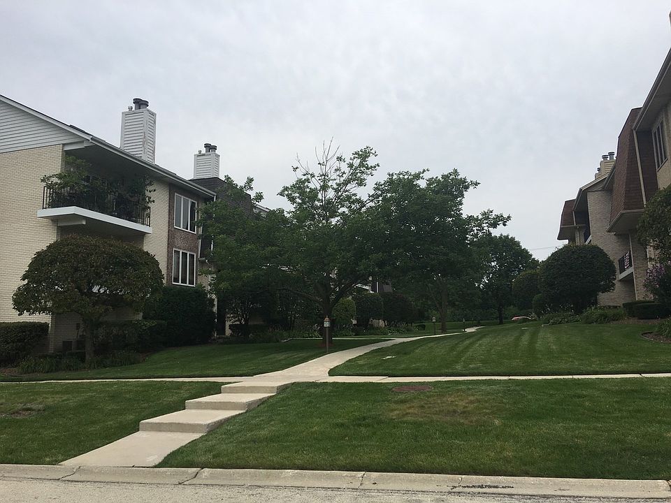 1st image of 9028 Del Prado Dr APT 1S
