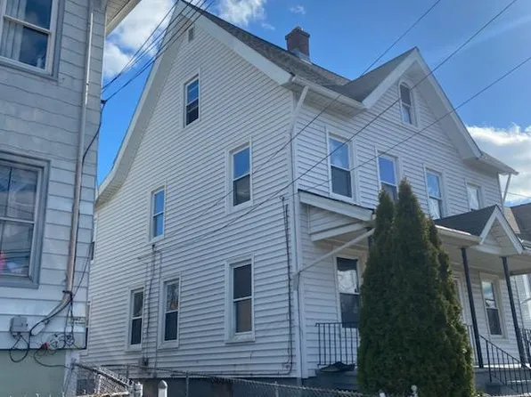 323 Charles St Floor 2, Bridgeport, CT 06606