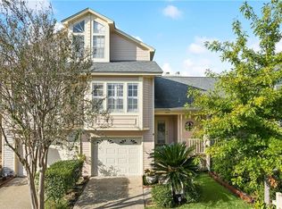 1403 Audubon Trce #1403, New Orleans, LA 70121