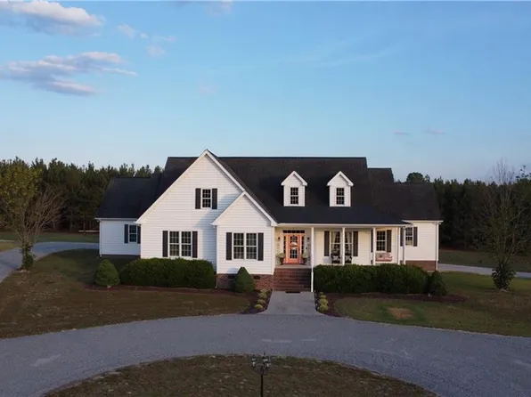 21367 Hill Point Dr, Franklin, VA 23851