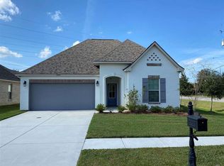 14523 Sterling Oaks Dr, Gonzales, LA 70737