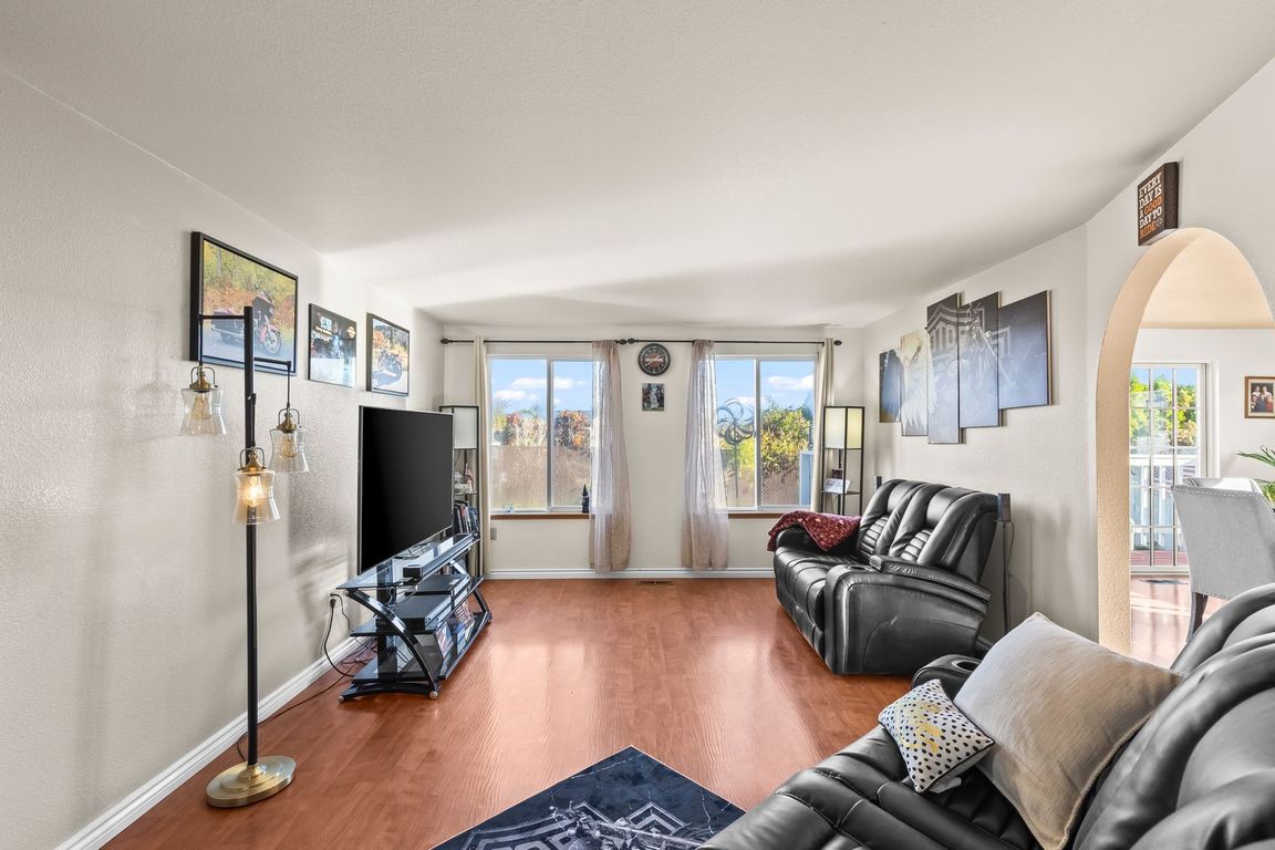 next background image