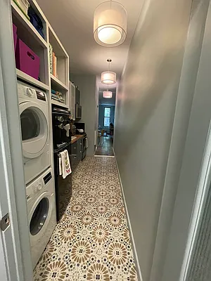 Rented by Eric Goodman Realty Corp | media 13