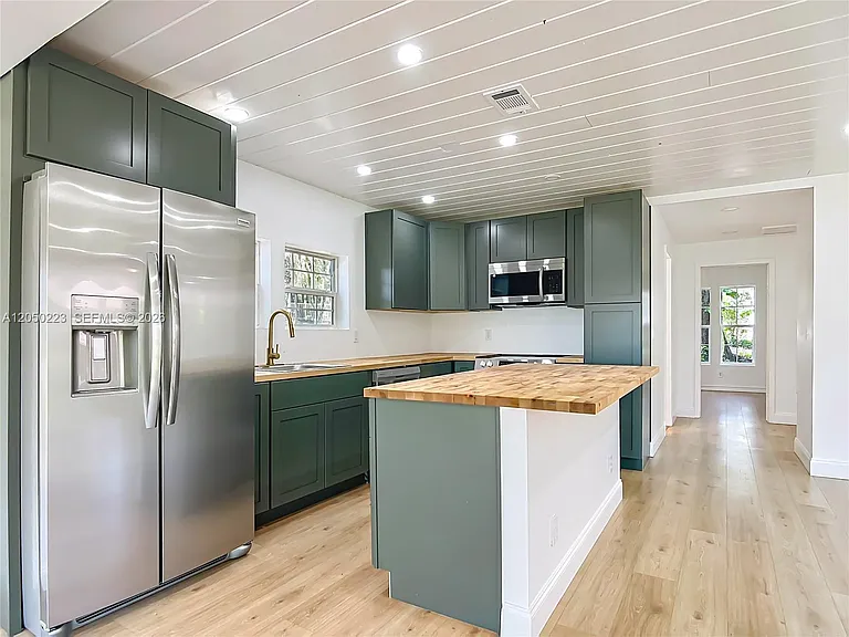 8781 S Lakeshore Dr — Photo 18