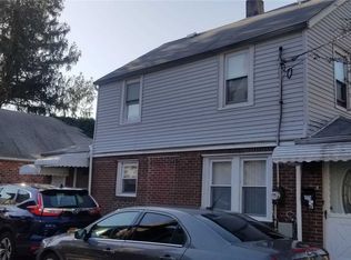 184A Cherry Ln, Floral Park, NY 11001