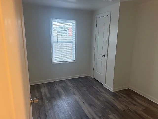 423 1st Ave #423 — Photo 32