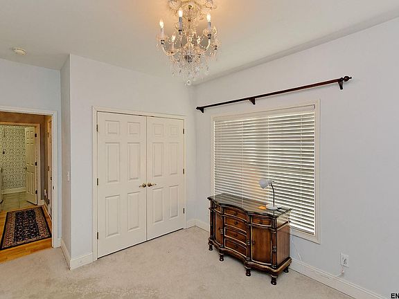5th image of 18 Brinker Way