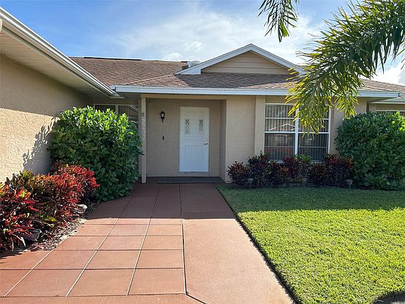 4th image of 2232 SE Longhorn Avenue