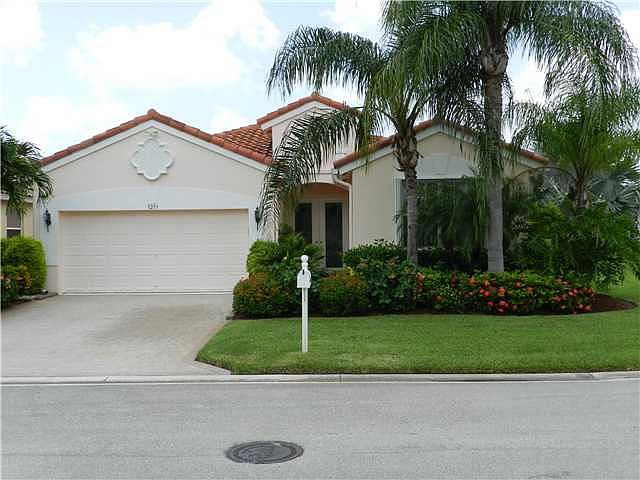 Home For Sale In Bellaggio