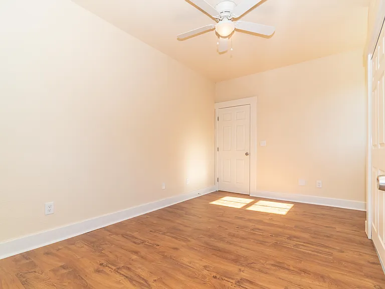 1251 Jefferson St #A — Photo 10