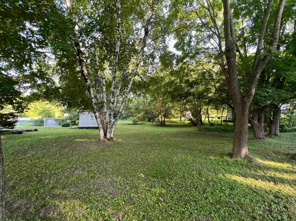 1032 N Pine Ave, Hillsboro, WI 54634